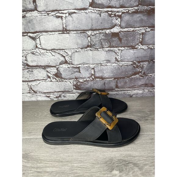 OluKai La'i Slide Black Leather Leopard Beach Sandals Women Sz 8M US/38EU - Picture 7 of 16